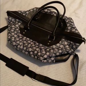 Excellent Robert Graham soft-side bag Skull Motif